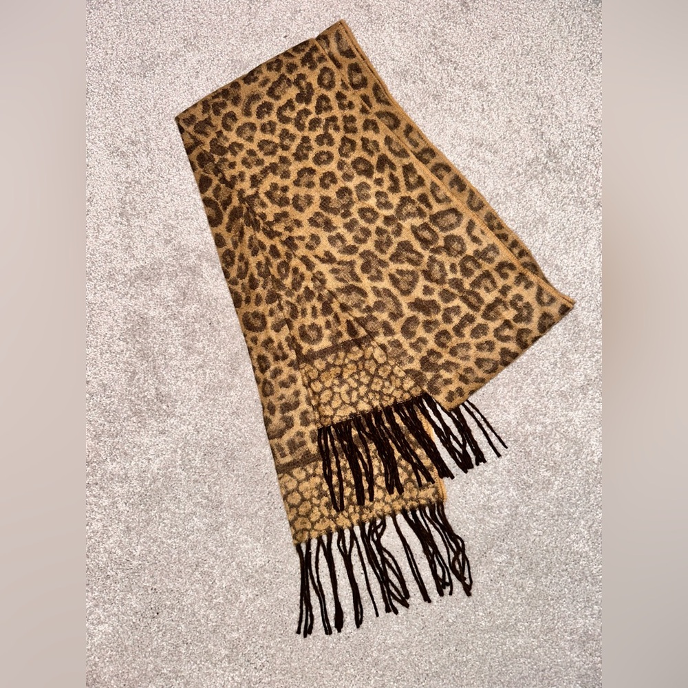 Vintage Leopard & Fringe Scarf NWOT